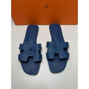 Hermes Oran Sandal Bleu Glacier Epsom Leather SZ 40 (US 10) Worn 2x